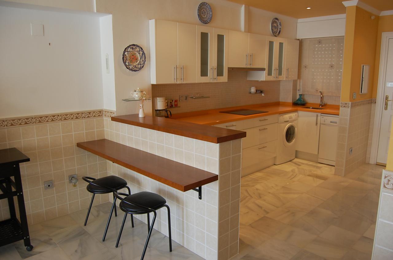 Apartment Fuentes De Nerja Bagian luar foto