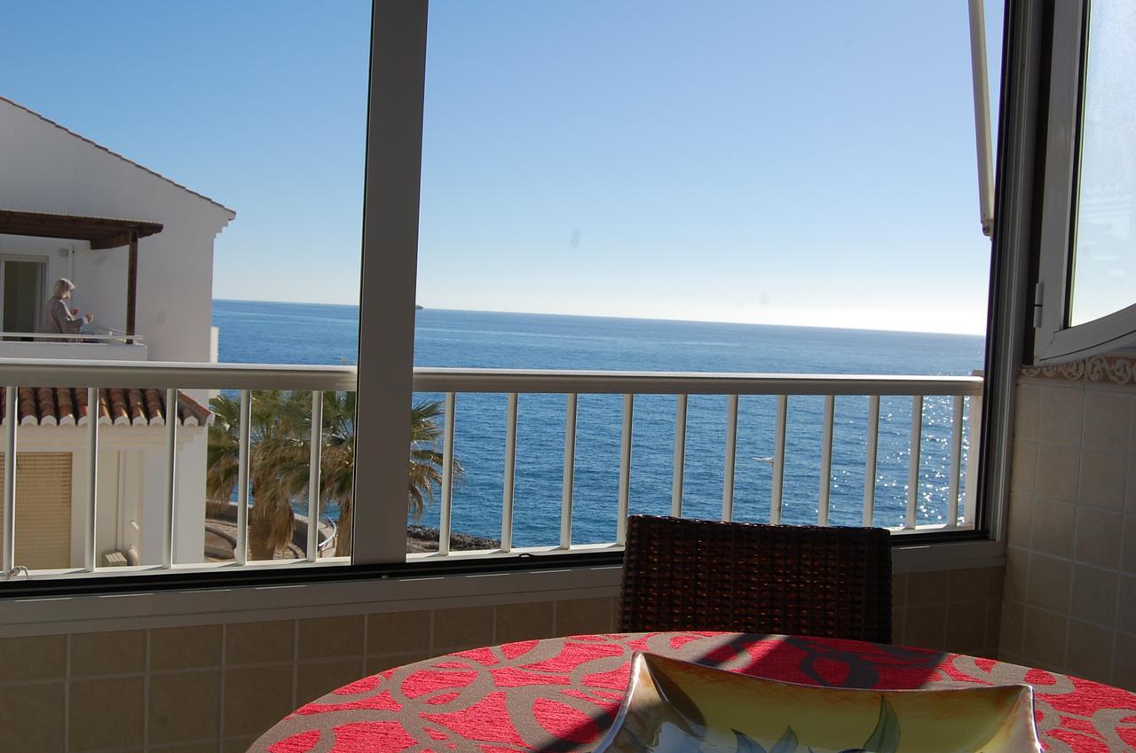 Apartment Fuentes De Nerja Bagian luar foto